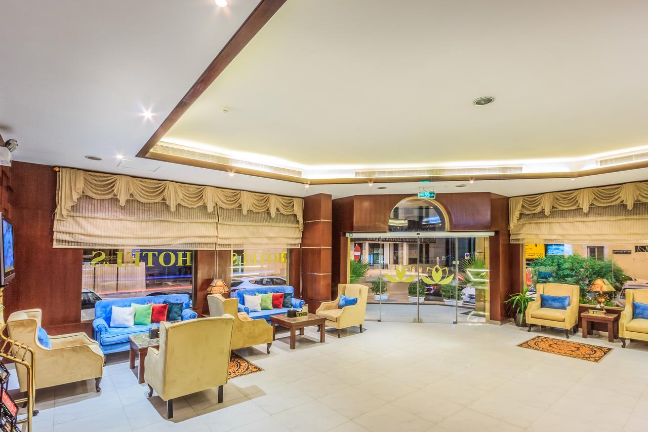 Al Muhaidb King Abdul Aziz - Al Malaz Riad Exterior foto